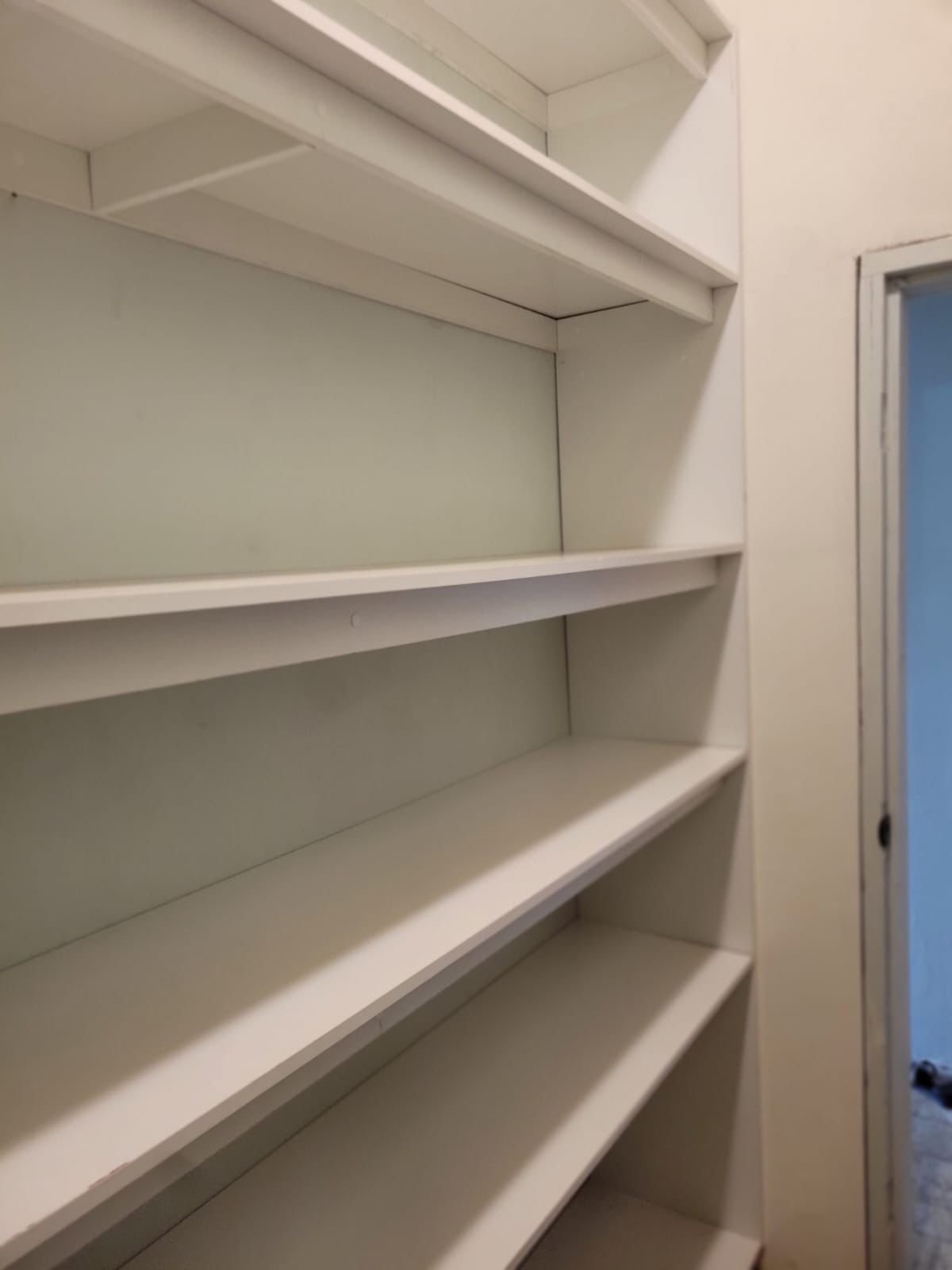 Walk-in Wardrobe